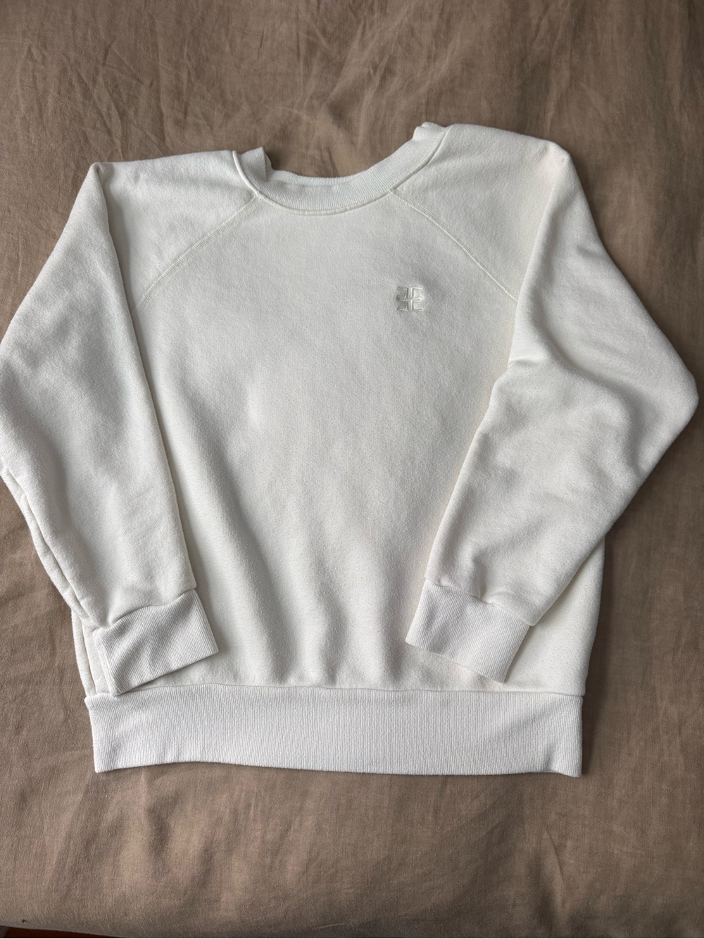 ETERNE shrunken raglan sweatshirt in cream
